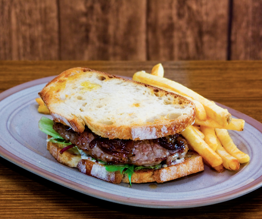 Steak Sandwich {Caramelized Onions + Brie} –